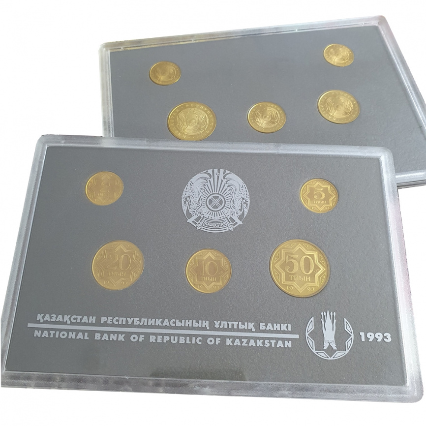 Набор тиын 1993 года в оригинальном планшете фото 1