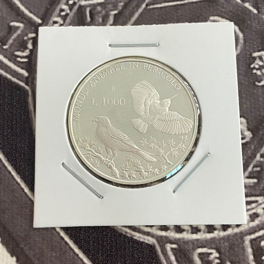 Сан-Марино 1000 лир 1993 - Птицы серии "Животный мир в опасности" фото 3