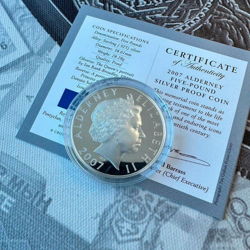 Диана, Принцесса Уэльская - Олдерни, 5 фунтов, 2007 фото 4