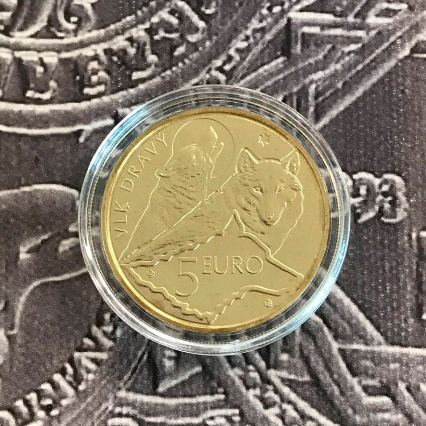 5 евро Словакия 2021 - Волк (в капсуле) фото 4