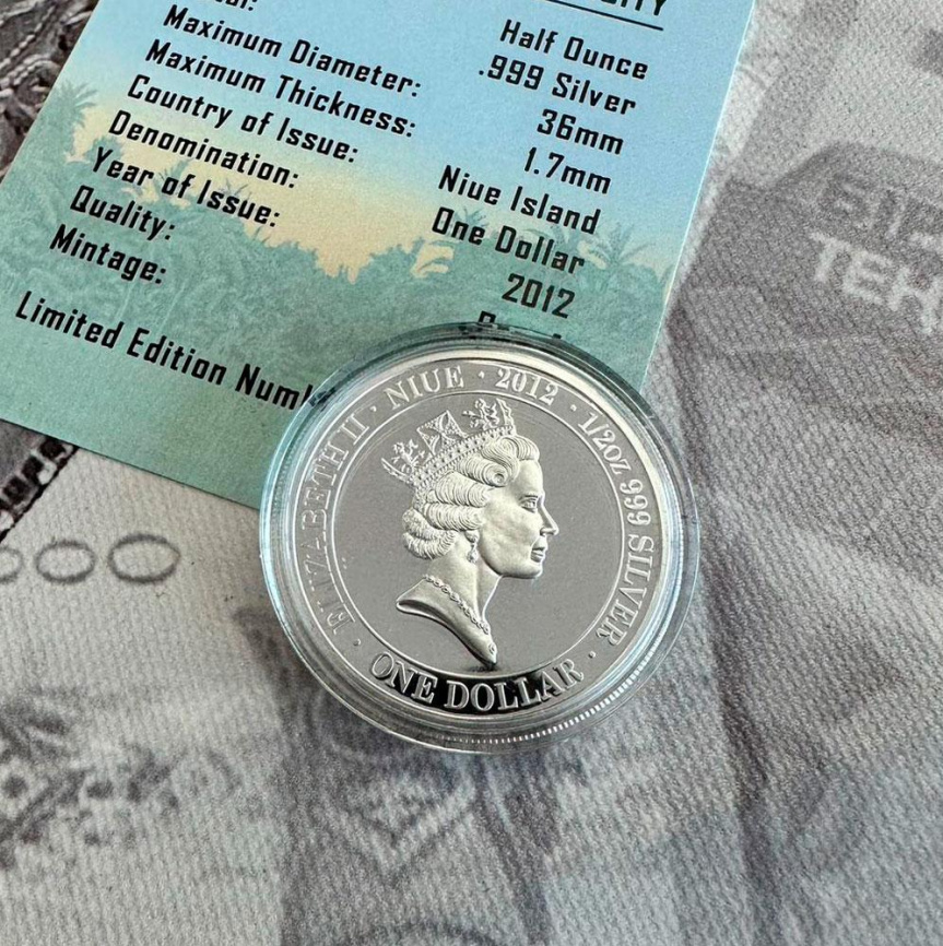 Вьетнамская война. Участие Австралии 1962-1972 - о.Ниуэ, 1/2 oz, 2012 фото 4