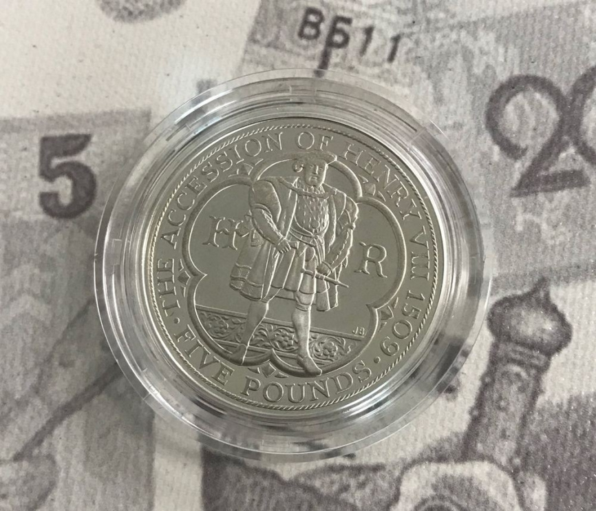 500 лет со дня вступления Генриха VIII на престол - Англия | 5 фунтов | 2009 год фото 3