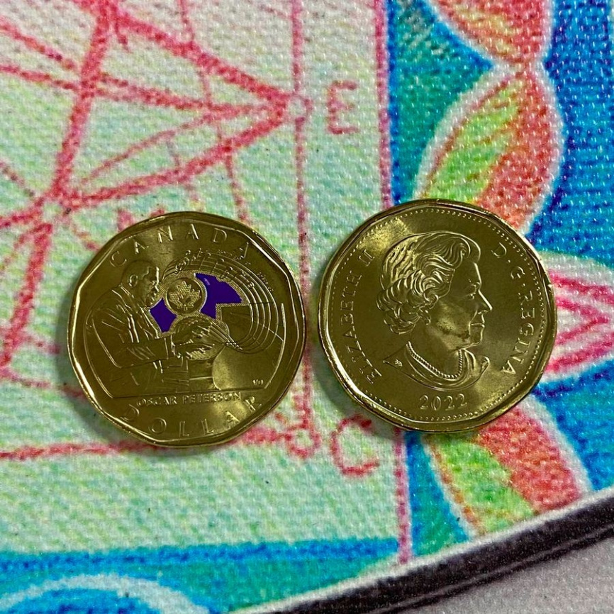 Пианист Оскар Петерсон (цветная) - Канада, 1 доллар, 2022 год фото 3