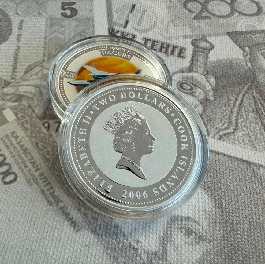 Набор монет "Гонщики 1930х. Самолеты" ("1930s racers") - о.Кука, 2006 год фото 4