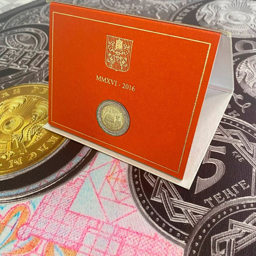 2 евро Ватикан 2016 (в блистере) - 200 лет Ватиканской жандармерии фото 4