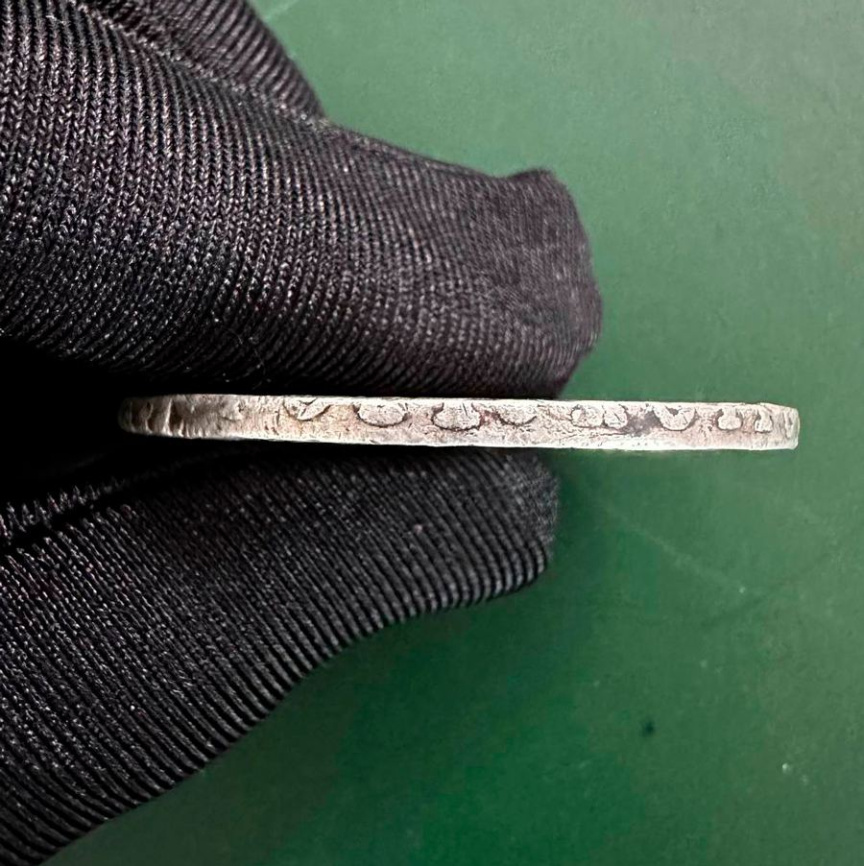 Рубль Петра I (1682-1725) 1723 год фото 4